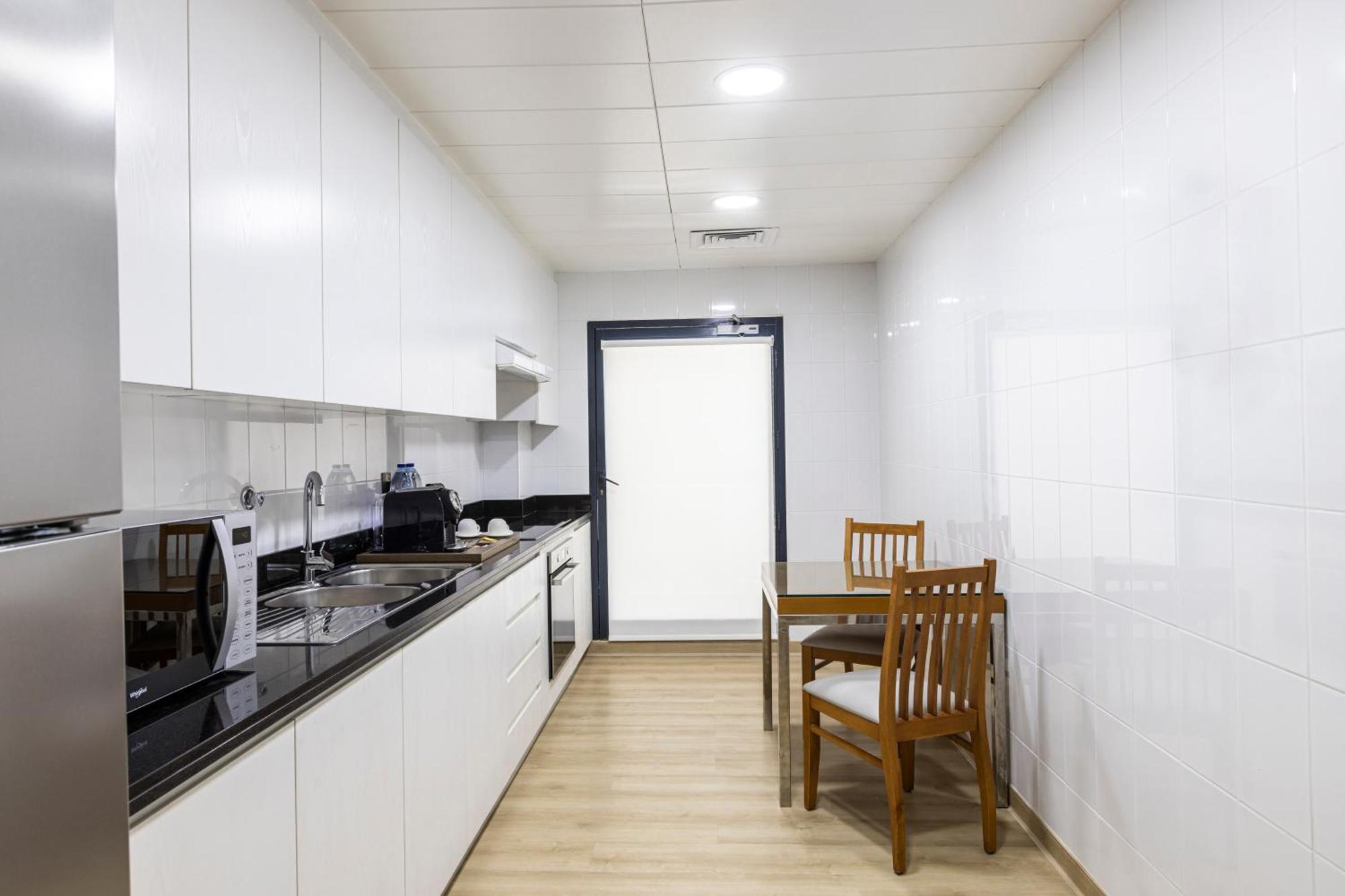 Golden Sands Suites 迪拜 客房 照片