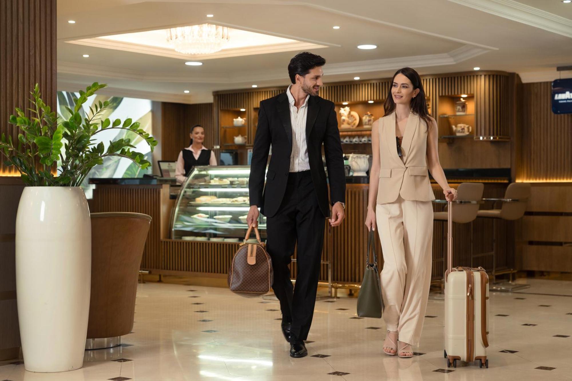 Golden Sands Suites 迪拜 外观 照片
